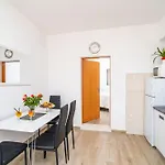 Blazevic Apartment Mlini